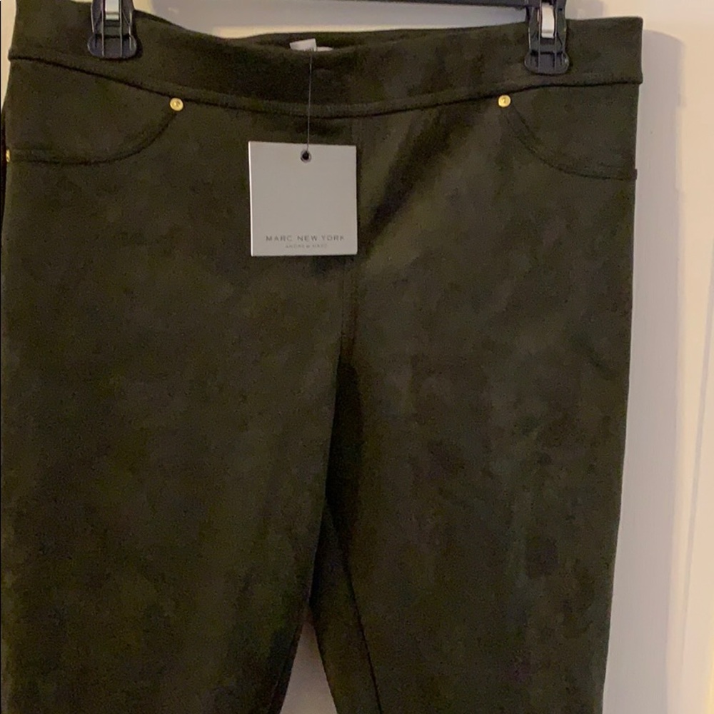 Marc New York Green Faux Suede Pants Size Medium